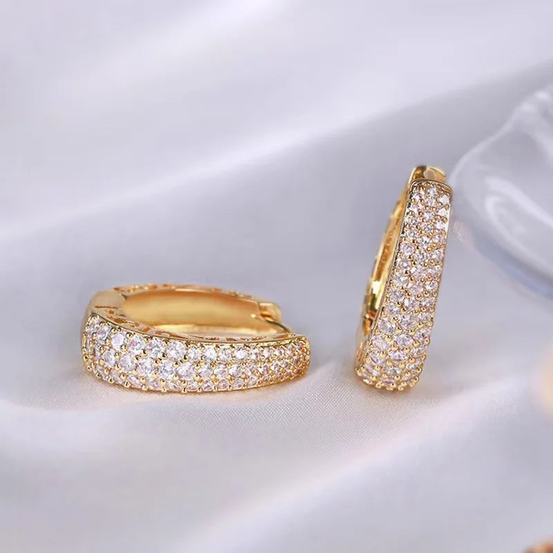 Luxe Dazzle – Gold Hoop Earrings