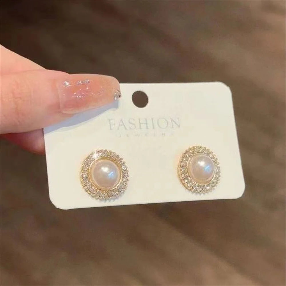 Aurora – Imitation Pearl Round Stud Earrings with Crystal Accent