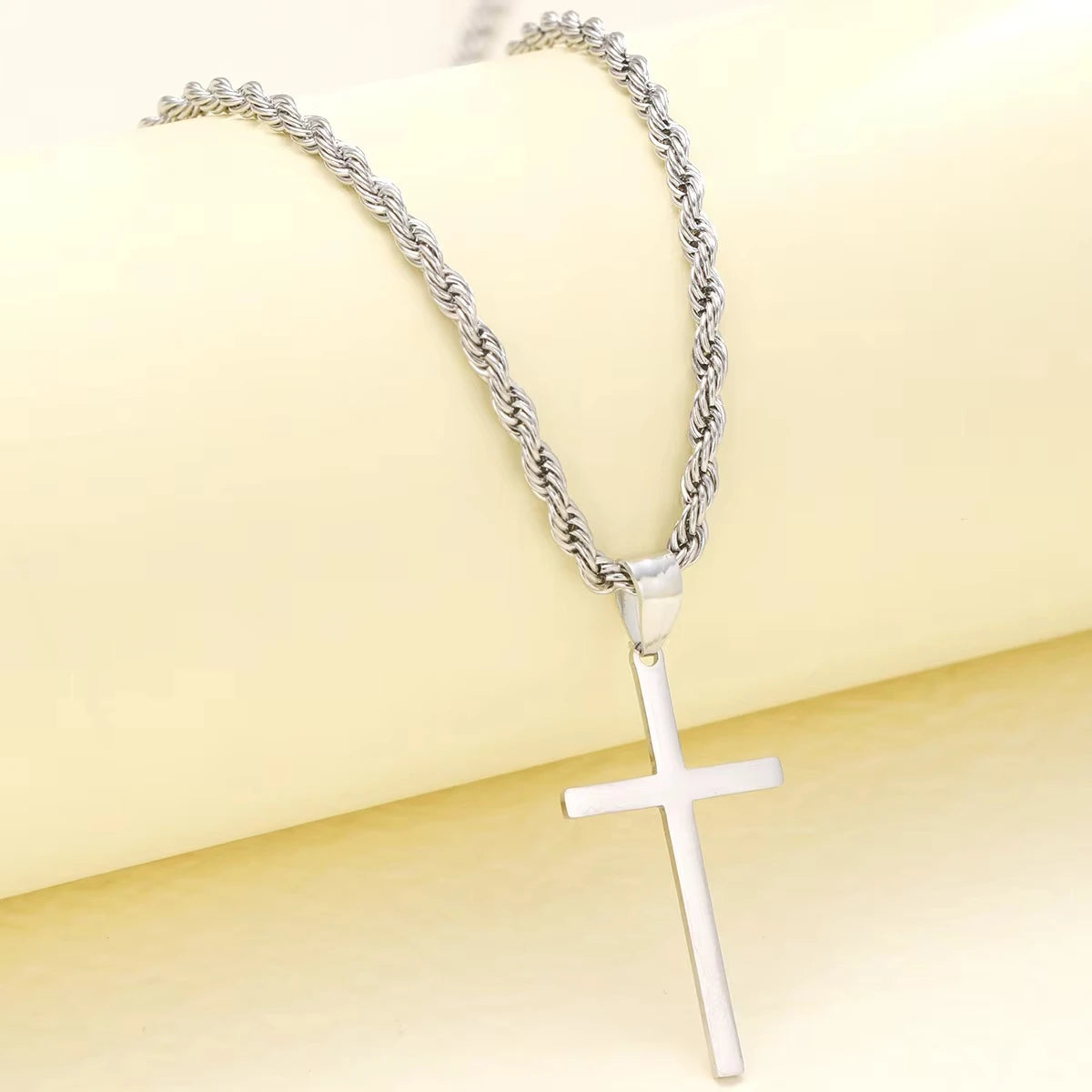 Eterna – Minimalist Cross Pendant Necklace