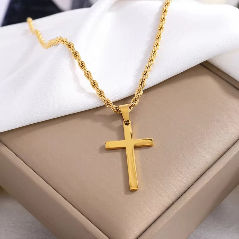 Eterna – Minimalist Cross Pendant Necklace