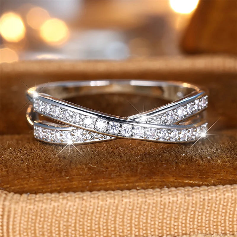 Eterna – Minimalist Stacking Cross Wedding Band