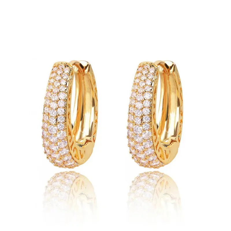 Luxe Dazzle – Gold Hoop Earrings