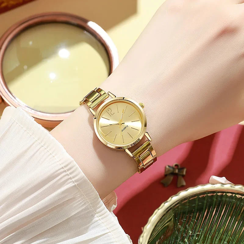 Luna – Luxury Gold Bracelet Quartz Watch