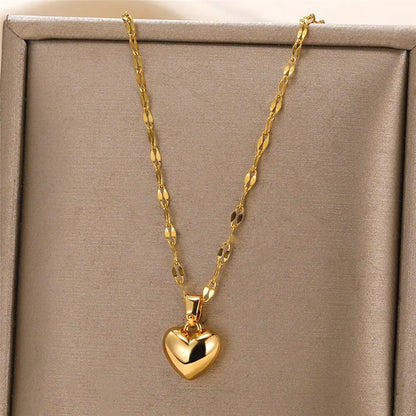 Amore – Love Heart Pendant Necklace