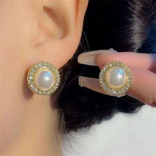 Aurora – Imitation Pearl Round Stud Earrings with Crystal Accent